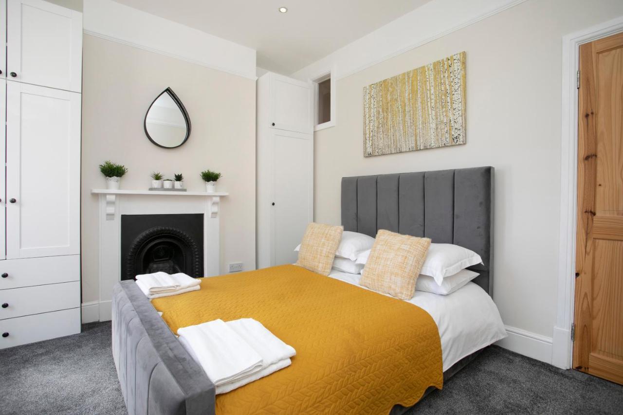 Spring Villa Leicester Ngoại thất bức ảnh